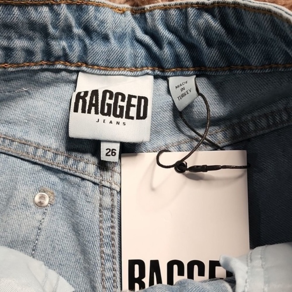 The Ragged Priest Cougar Mom Jeans - Picture 6 of 9